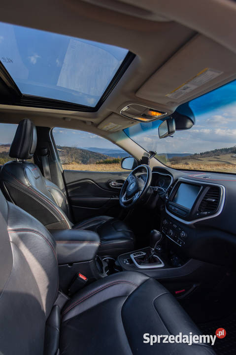 Jeep Cherokee Trailhawk 32 V6 Pentastar LIFT 2