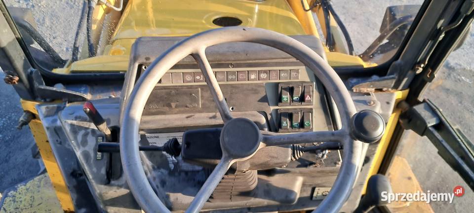 Koparko ładowarka KOMATSU WB93R 4x4 Krokodyl Kabina Chełmiec