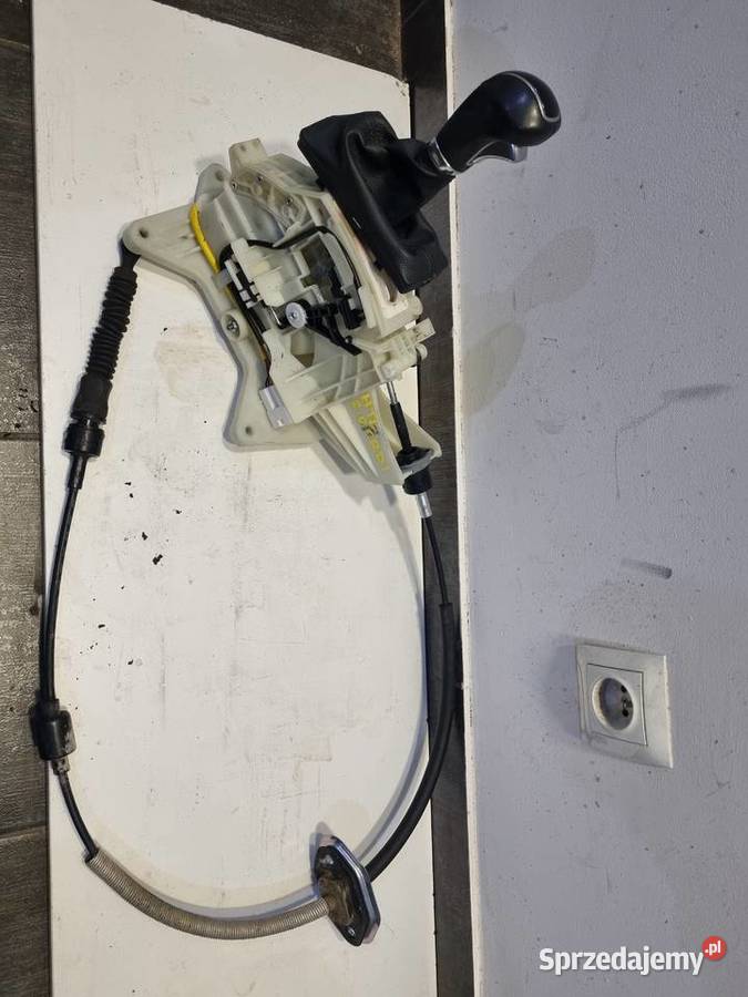 WYBIERAK HYUNDAI TUCSON III 20 CRDI 1521 Skierniewice