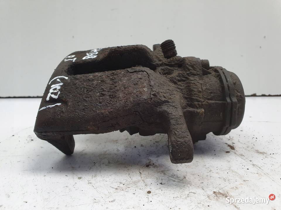 Audi A4 B8 TYLNY ZACISK HAMULCOWY prawy tył lubelskie Rudka sprzedam