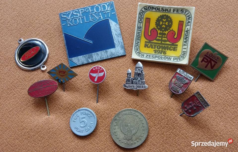 Znaczeklogo Ford 3 5Przypinka wpinka odznaka łódzkie Łódź