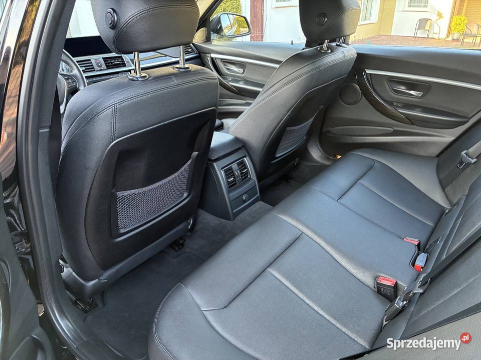 BMW F30 LCI 330i Sport Line RWD czarny pomorskie Kościerzyna