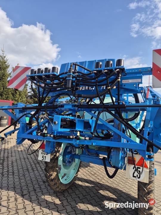 Opryskiwacz Berthoud racer 21m własna hydraulika Maków
