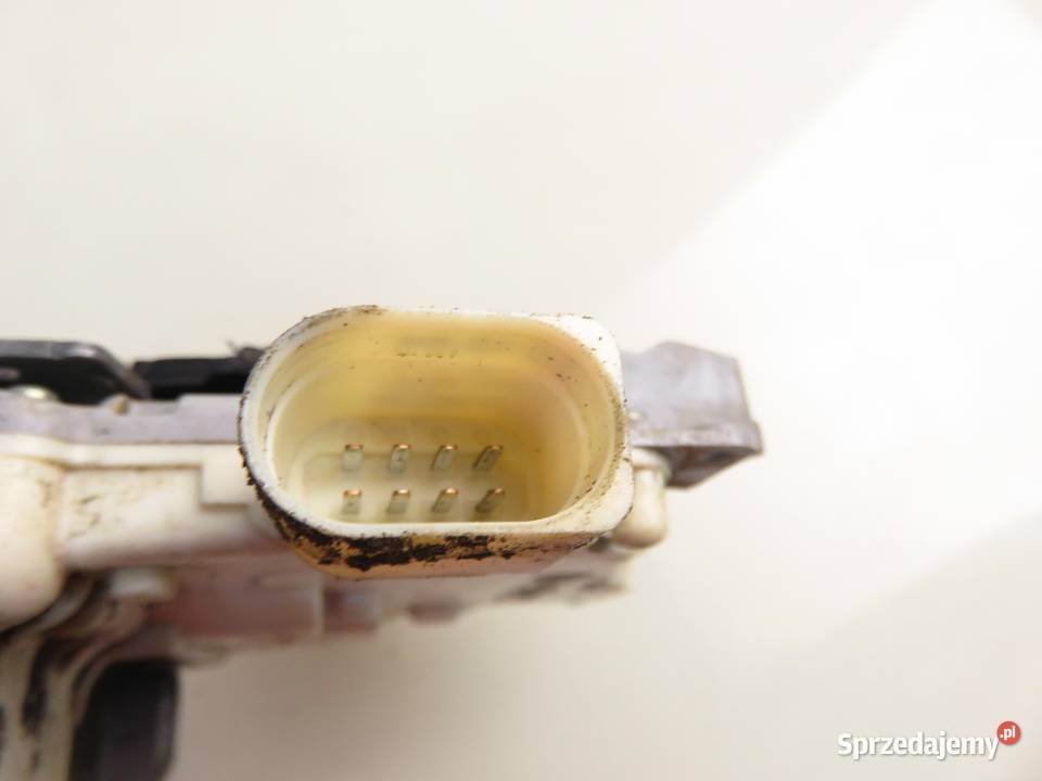 ZAMEK LEWY TYLNY VW PASSAT B6 3C4839015A