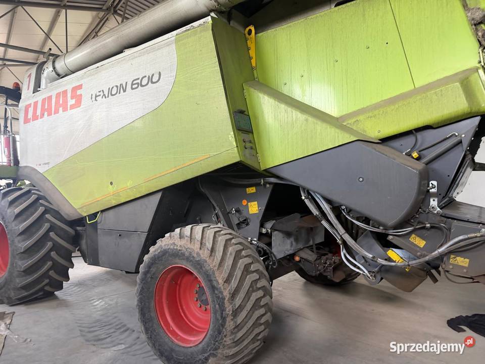 Kombajn zbożowy Claas Lexion 600 heder V900 nieuszkodzony dolnośląskie Nowa Ruda