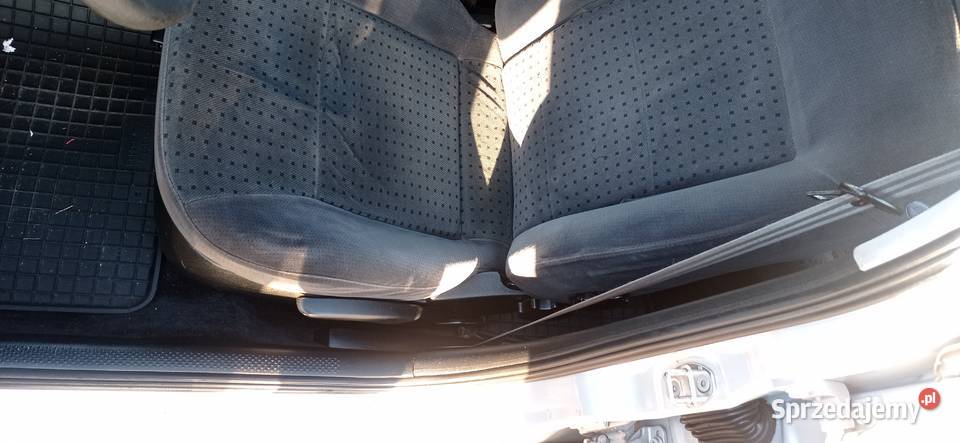 Volkswagen Passat 18 ADR BG zadbany Zduńska Wola