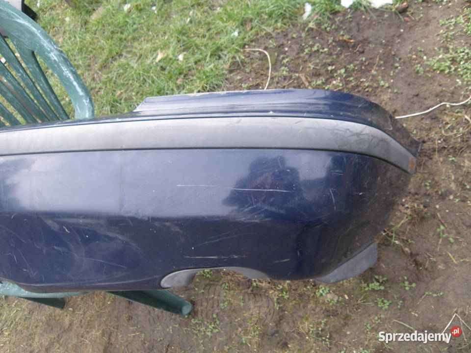Zderzak tylny tył Volvo v40 9600 granatowy Kraków