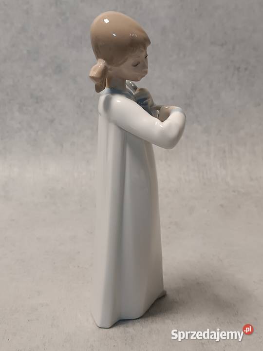 LLADRO seria NAO Dziewczynka z gitarą 67GM Girl Porcelana i szkło Gdańsk