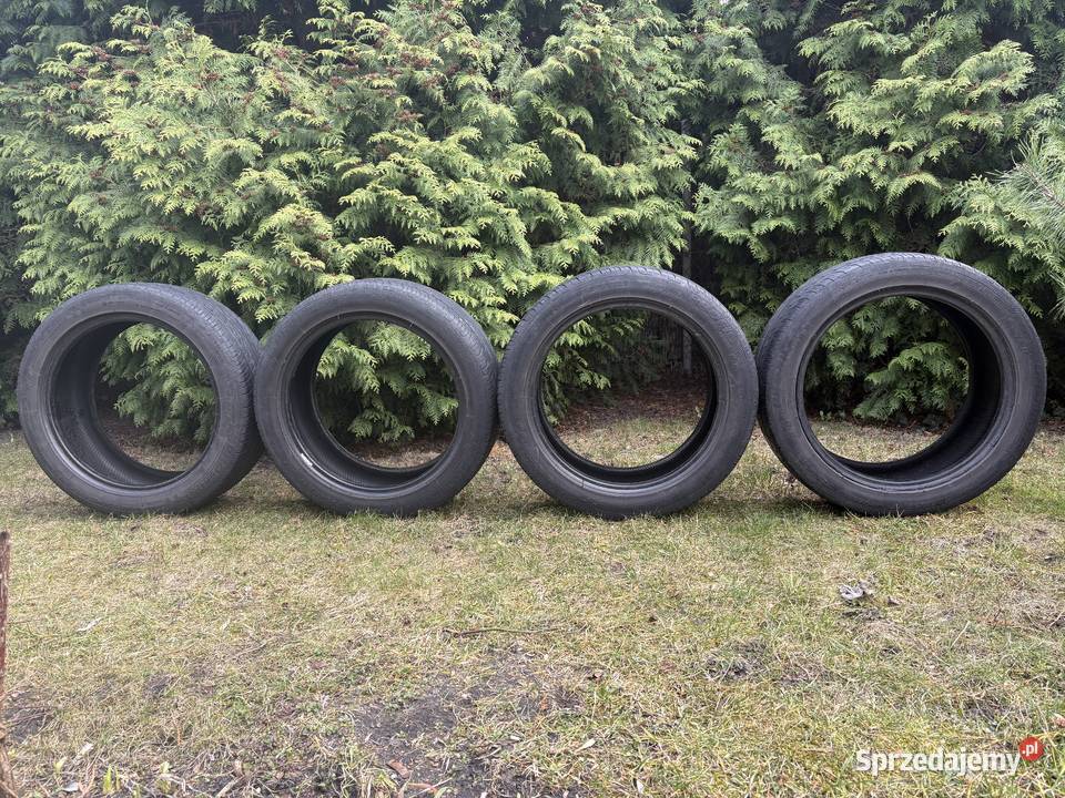 Sprzedam 4 letnie opony 22545 R17 Profil Kruszwica