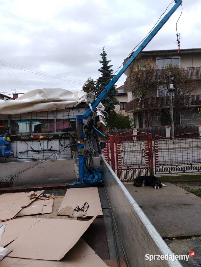 Dźwig żuraw do busa 250