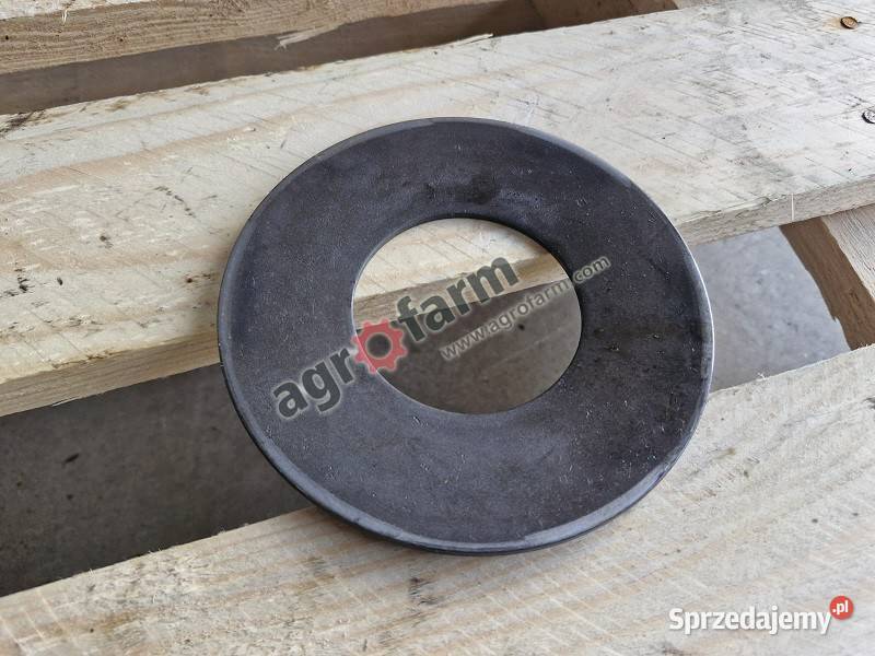 Podkładka dociskowa Massey Ferguson 3635 8250 Byków
