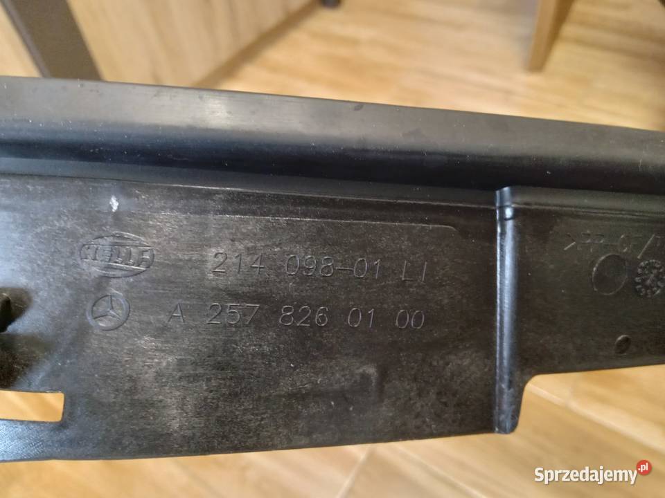 Uszczelka lampy lewy przód Mercedes CLS C257 osobowe Turek