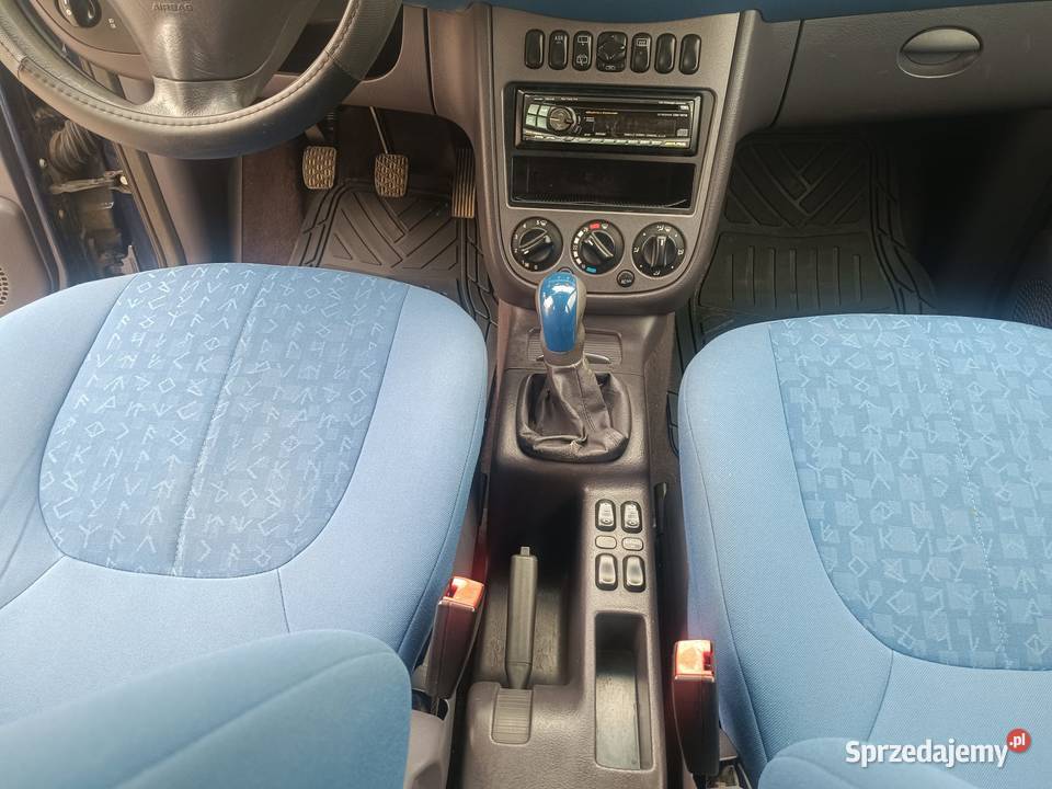 A Klasa2004rLiftKlimaZadbana ASR (kontrola trakcji) Skrzelczyce