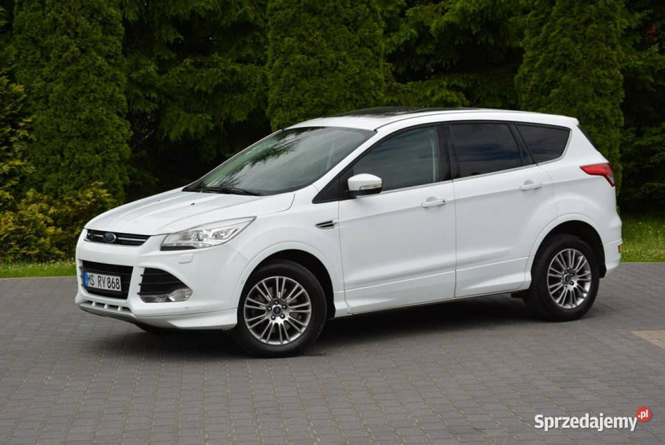 Ford Kuga Individual 4WD Skóry Panorama Radar elektrycznie ustawiane fotele