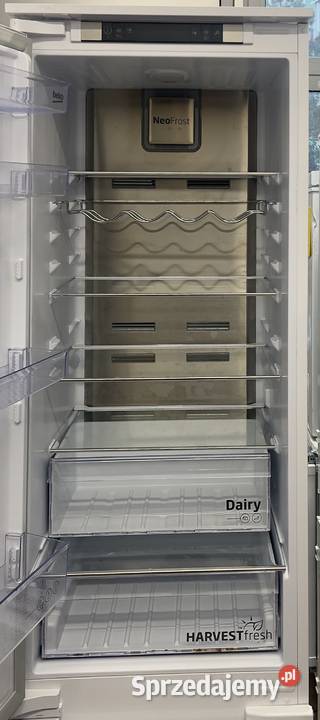 Outlet Agd Chłodziarko zamrażarka Beko 54cm