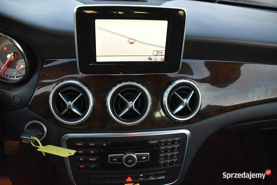 Mercedes GLA 180 D PółSkóra Navi Xenon Led Nowe Kucice