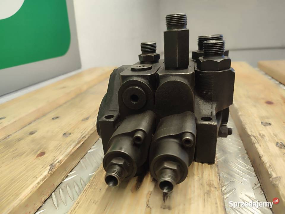 Rozdzielacz hydrauliczny 3469202180 JCB sprzedam