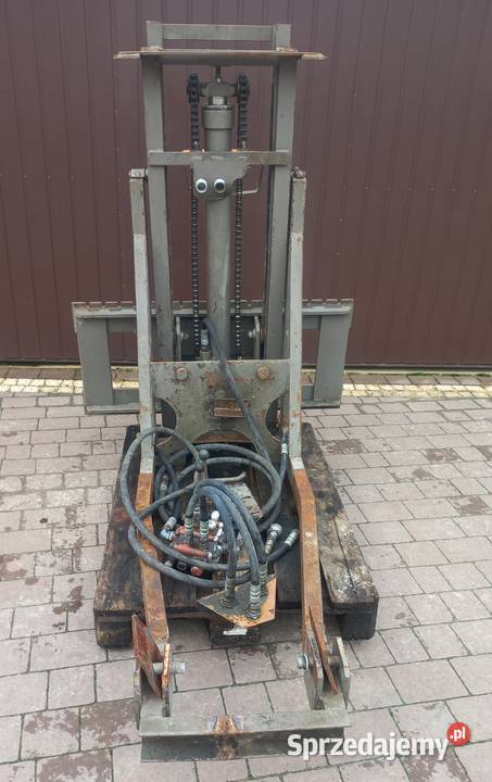 Maszt na przód mf 255 3512 c330 Opole Lubelskie sprzedam