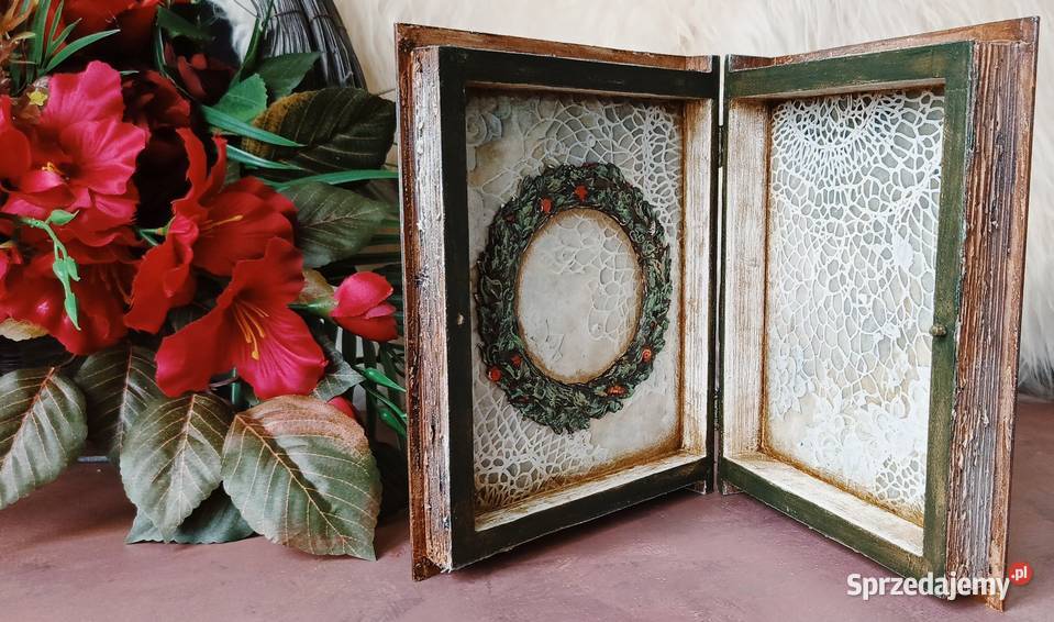 Drewniane pudełko w formie książki Rękodzieło warmińsko-mazurskie