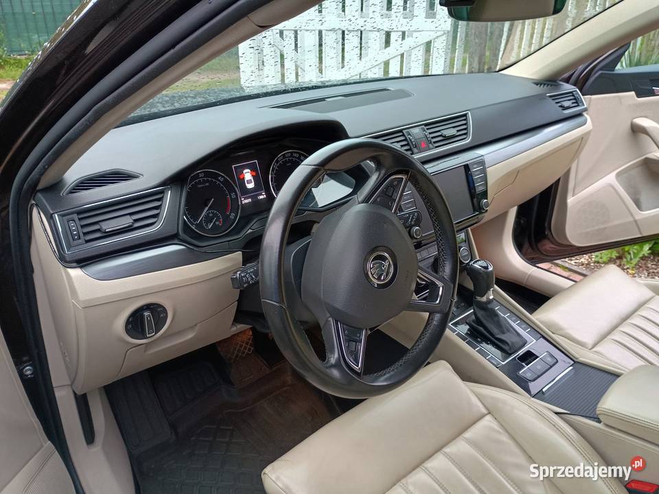 Sprzedam Skoda Superb 16 TDI 2017r