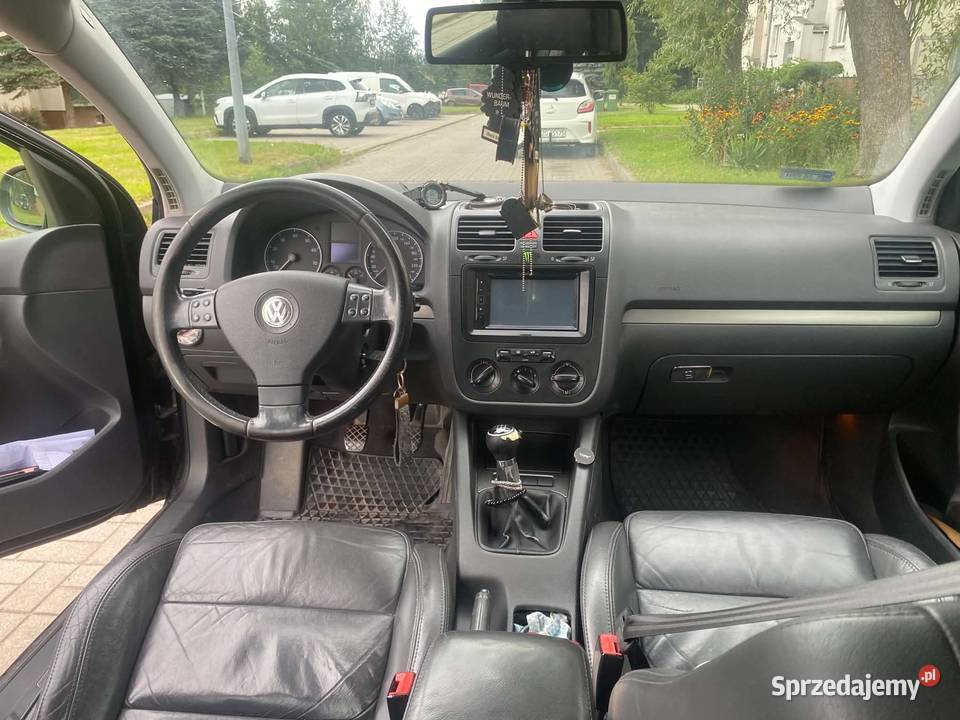 Volkswagen Golf V