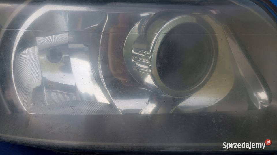 LAMPA PRAWY PRZÓD EU XENON RENAULT ESPACE IV wielkopolskie Nowy Tomyśl