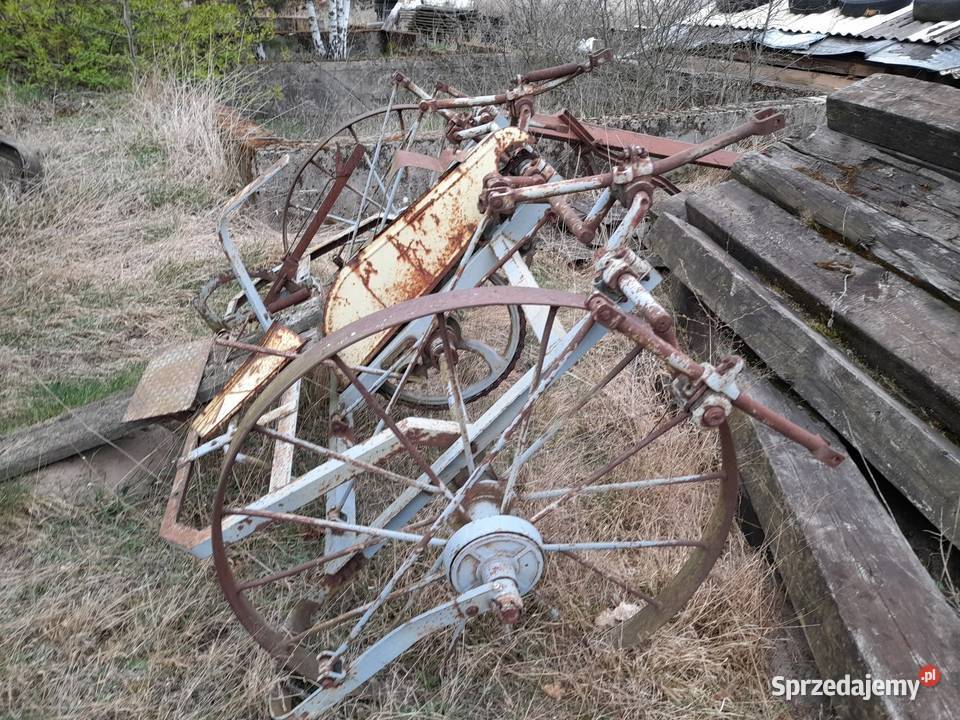 Przetrząsacz konny do ciagnika Bordziłówka