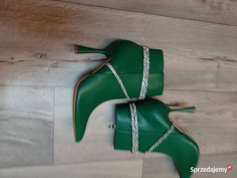 49 Zielone bogato zdobione botki Szpilki Kraków