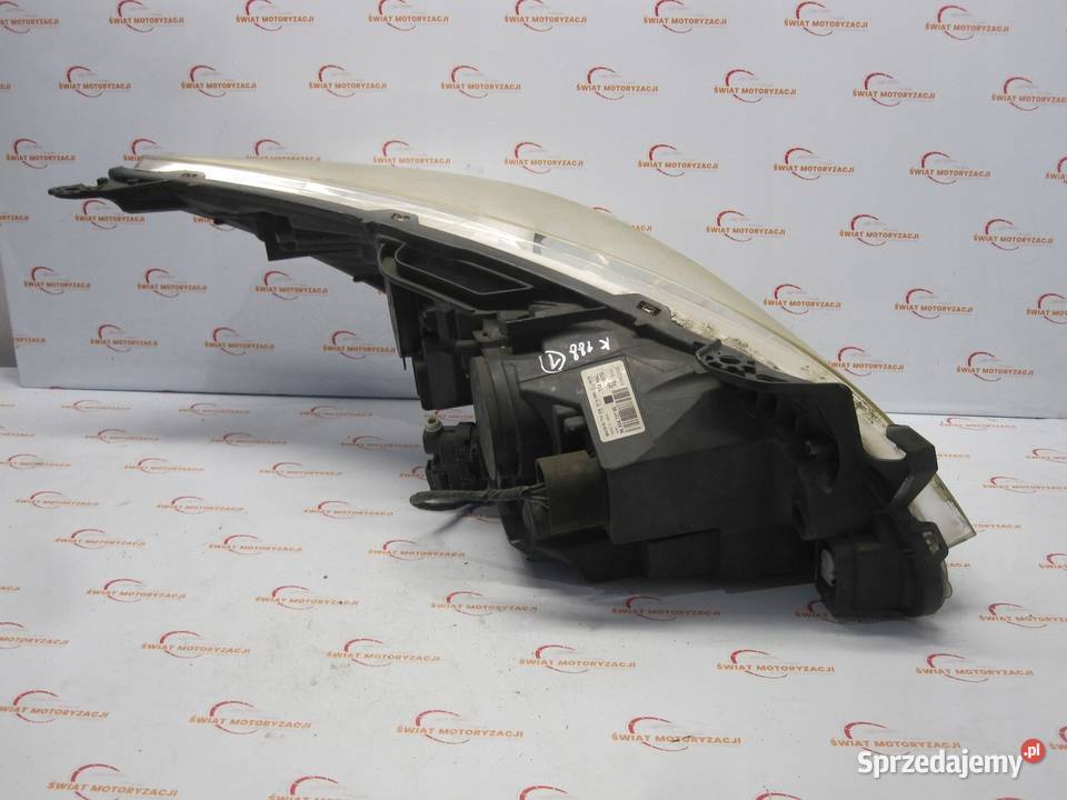 PEUGEOT 3008 11r lampa lewa przód 9685472780 Kielce