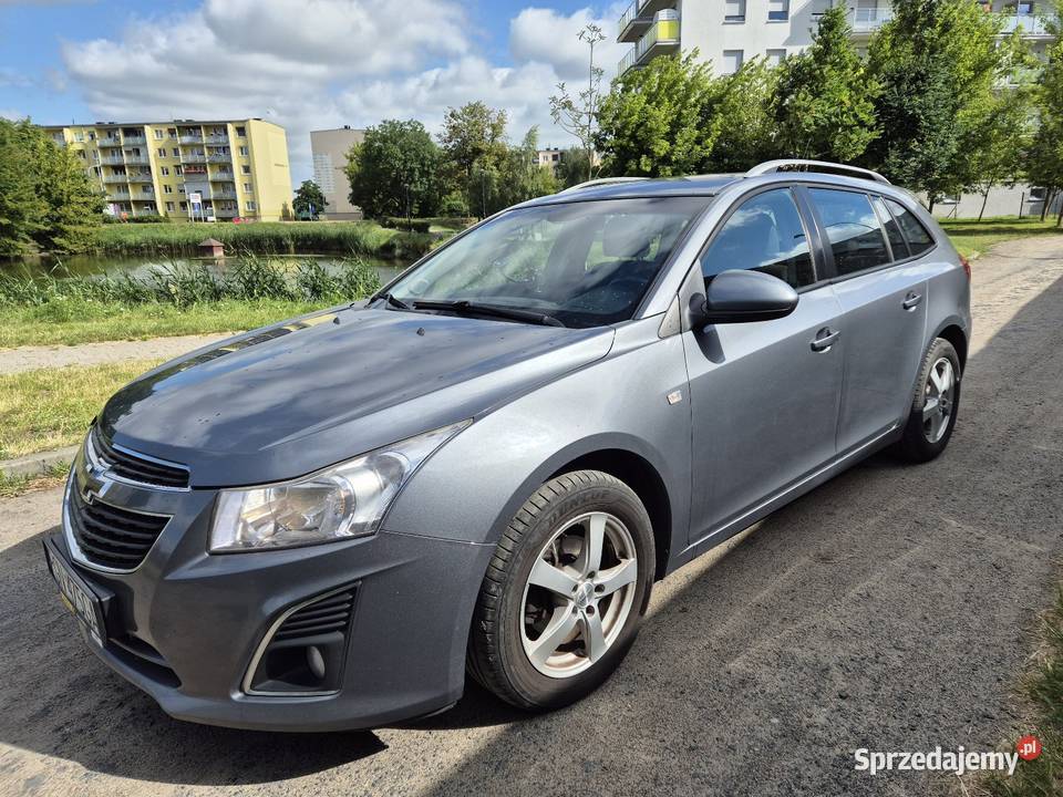 Chevrolet Cruz kombi 16 benzyna 2012 lift ABS Węgierki