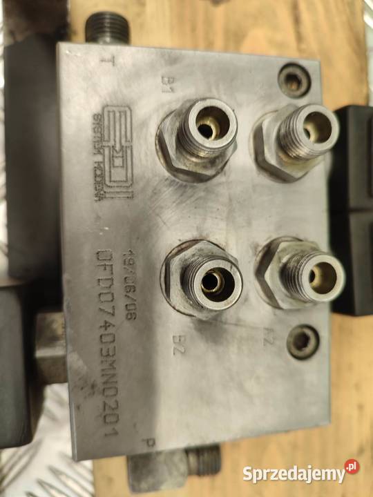 Akumulator hydrauliczny 250 bar 14L CLAAS sprzedam