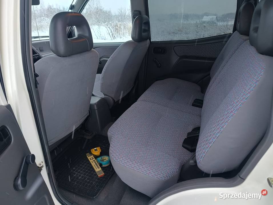 Nissan terrano ii 24 benzyna 4x4 84 bezwypadkowy 2400cm3