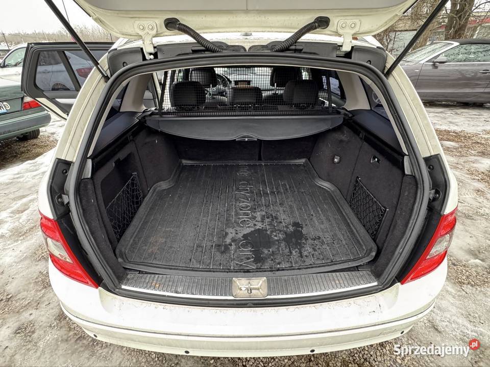 Mercedes c klasa 2010r Automat możliwa zamiana przyciemniane szyby Piastów