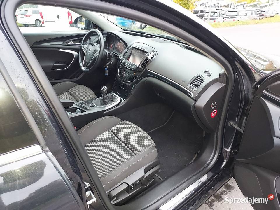 Sprzedam opel insignia 20 cdti 160 światła przeciwmgielne Goraj