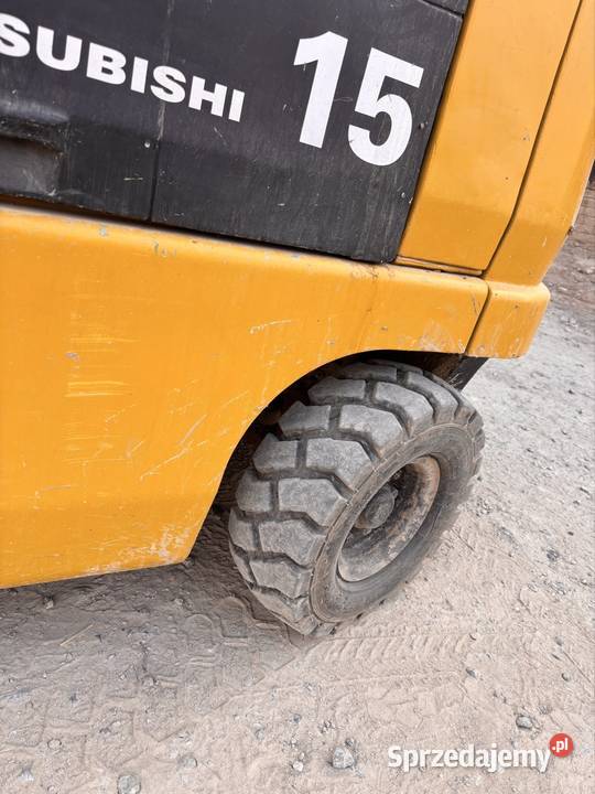 Mitsubishi FG15 terenowe koła Izdebno