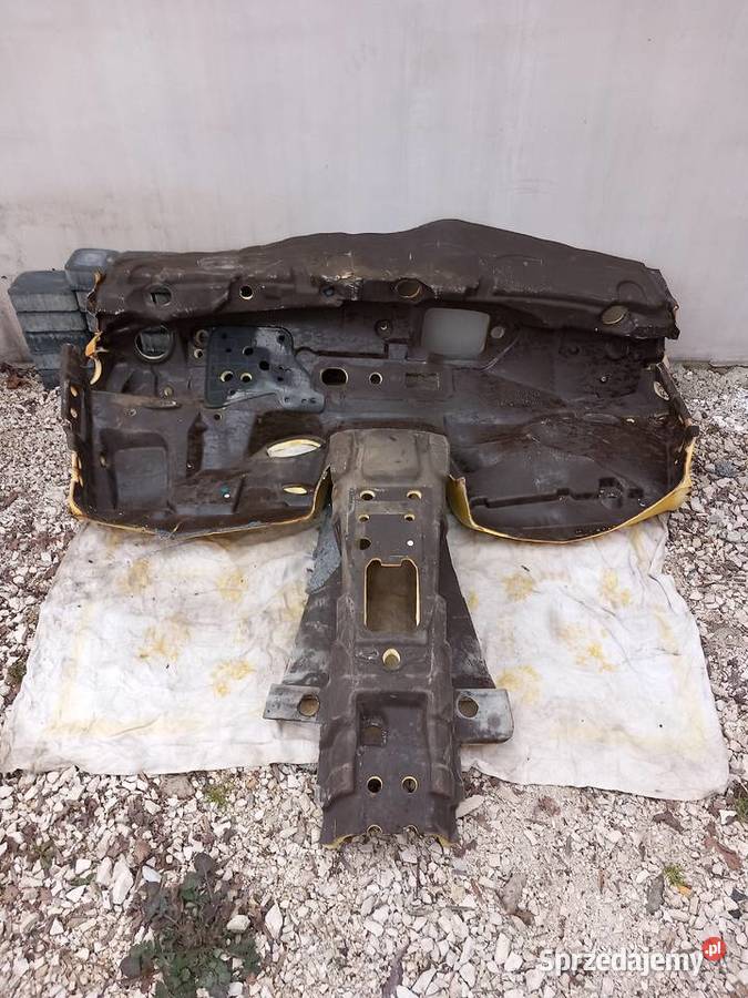 Peugeot407 18 BEYLC na części Pałecznica