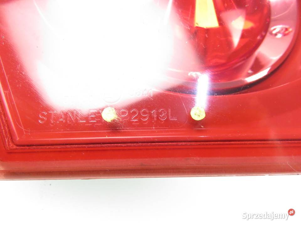 LAMPA LEWA TYLNA KLAPA MAZDA 3 BK P2913L osobowe