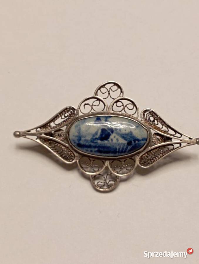 Broszka srebrna z porcelaną Radom