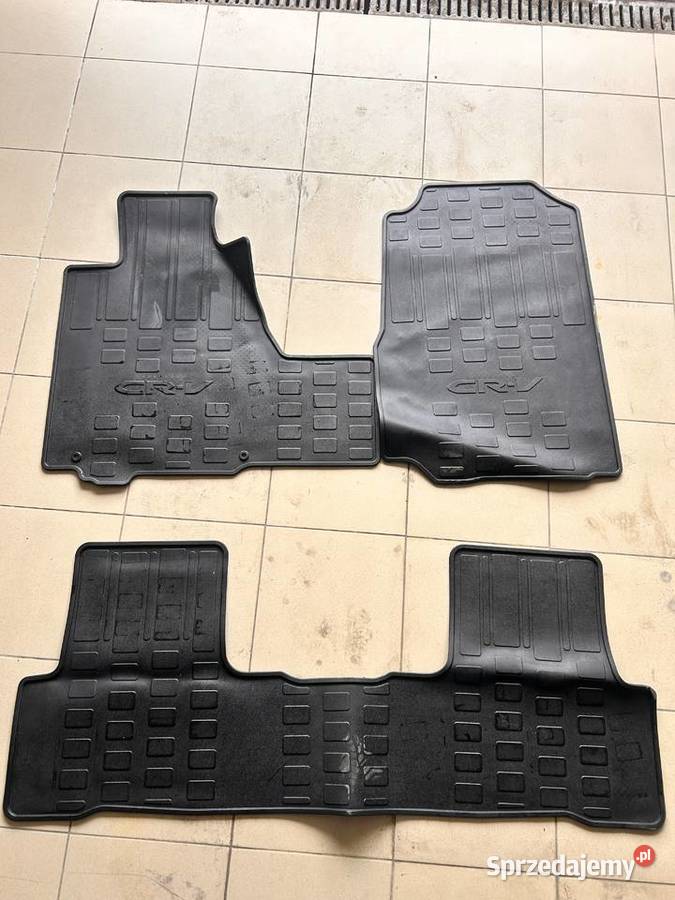 Dywaniki gumowe i materiałowe CRV III Kielce sprzedam