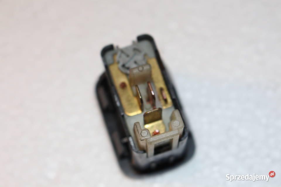 DAIHATSU MOVE 9398 PRZEŁĄCZNIK OGRZEWANIA SZYBY dolnośląskie Prochowice