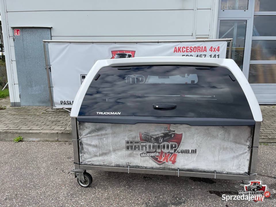 Zabudowa Toyota Hilux 2016 Hardtop na pakę