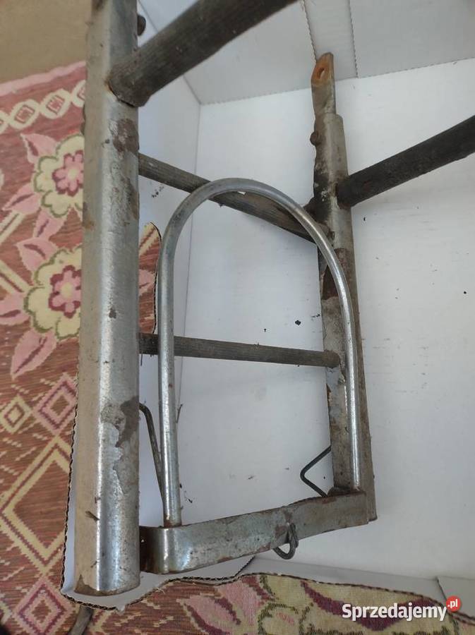 Bagażnik WSK 125 175 z pałąkiem Jastrowie