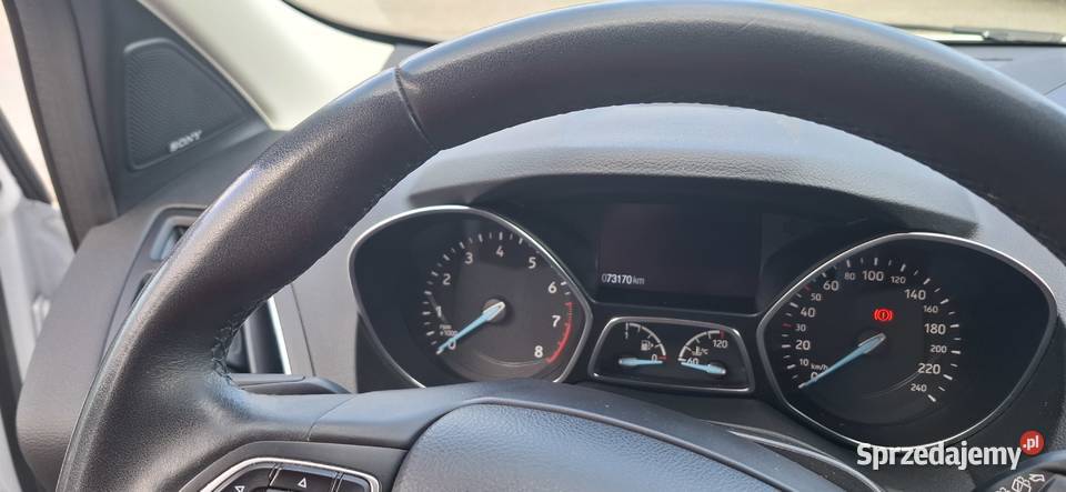 FORD Kuga 2018 Polski Salon 73500 światła do jazdy dziennej sprzedam