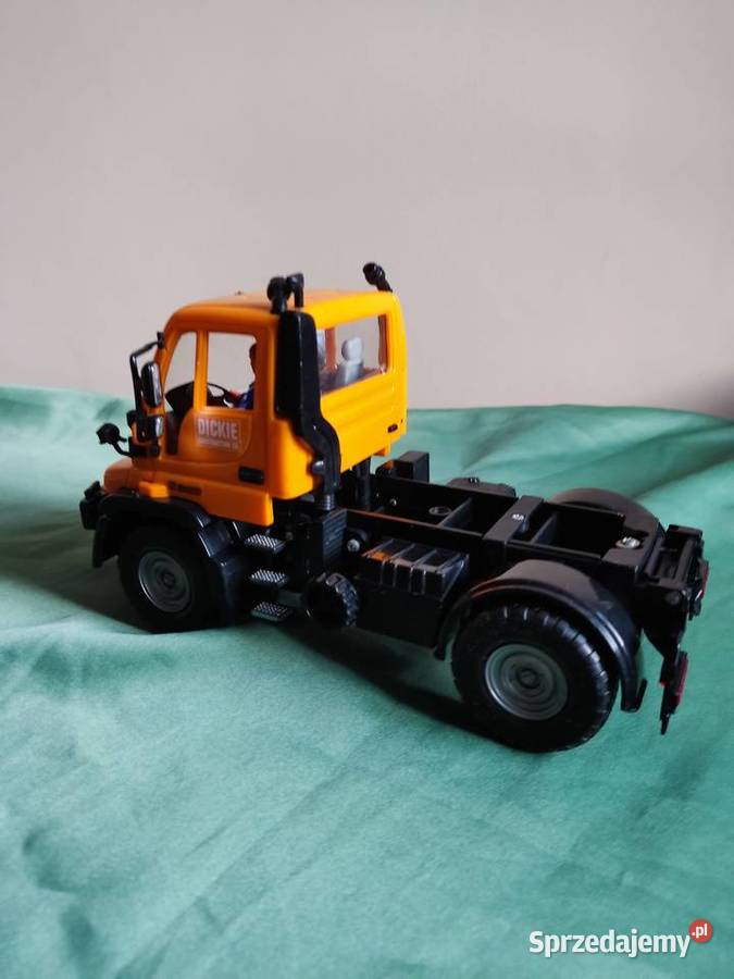 Model samochodu zabawka MercesesBenz Unimog U300 sprzedam