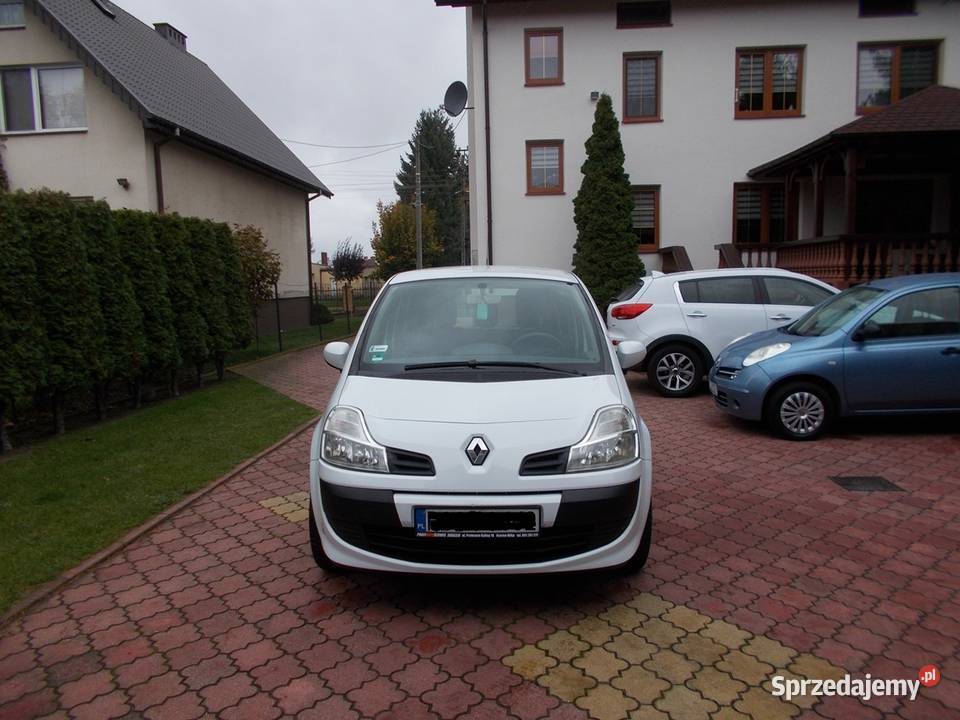 RENAULT MODUS 12 benz 2008 r 5 drzwi Uniejów