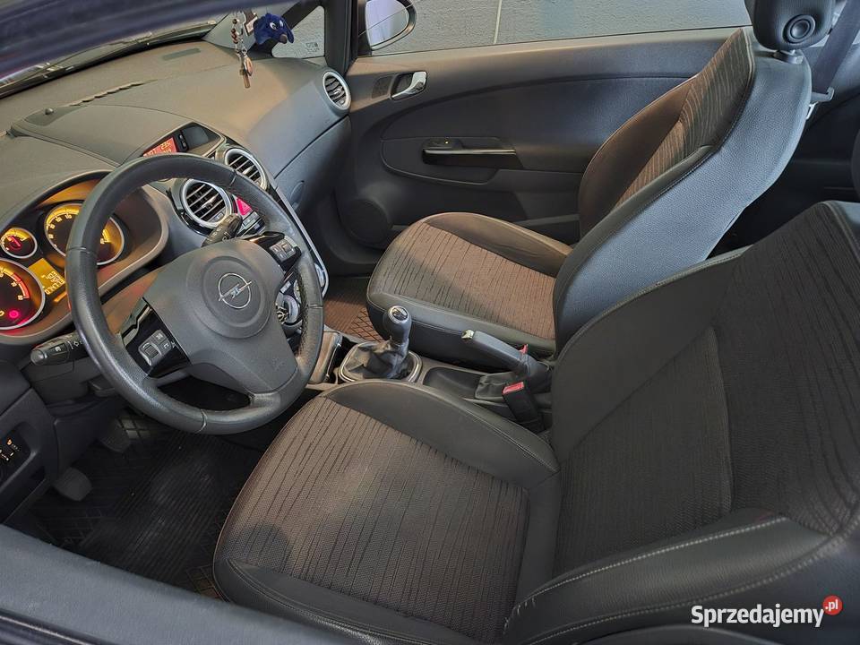 Opel Corsa D 12 benzyna 86 2014r Corsa Czeladź