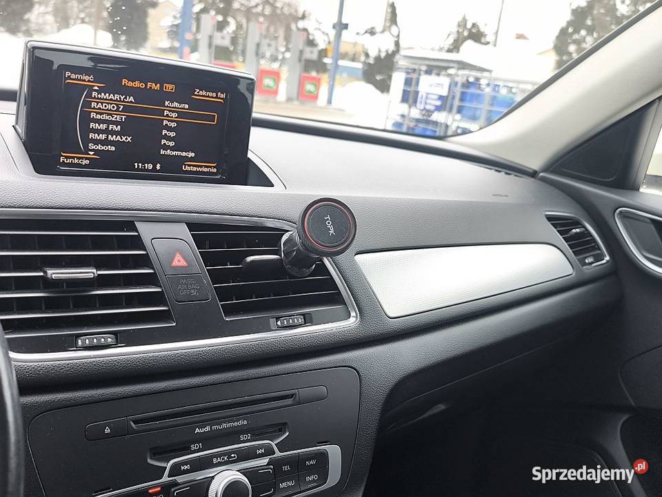 Audi Q3 20tdi 140 Ksenon Ledy nawigacja czujniki