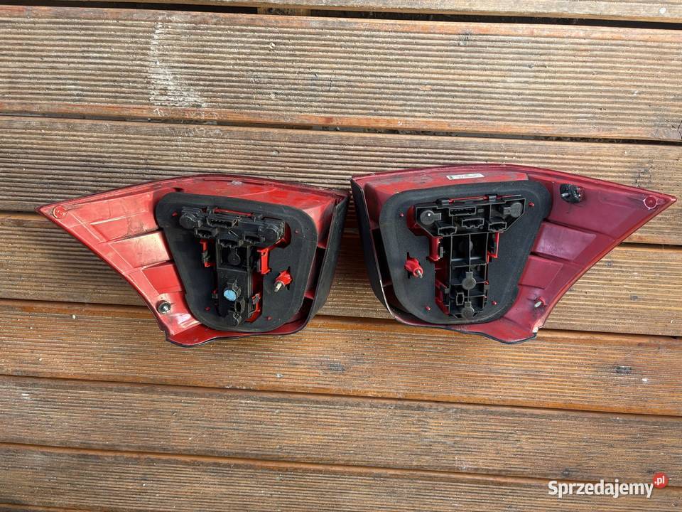 Lampy tył golf 4 lewa prawa Skarżysko-Kamienna