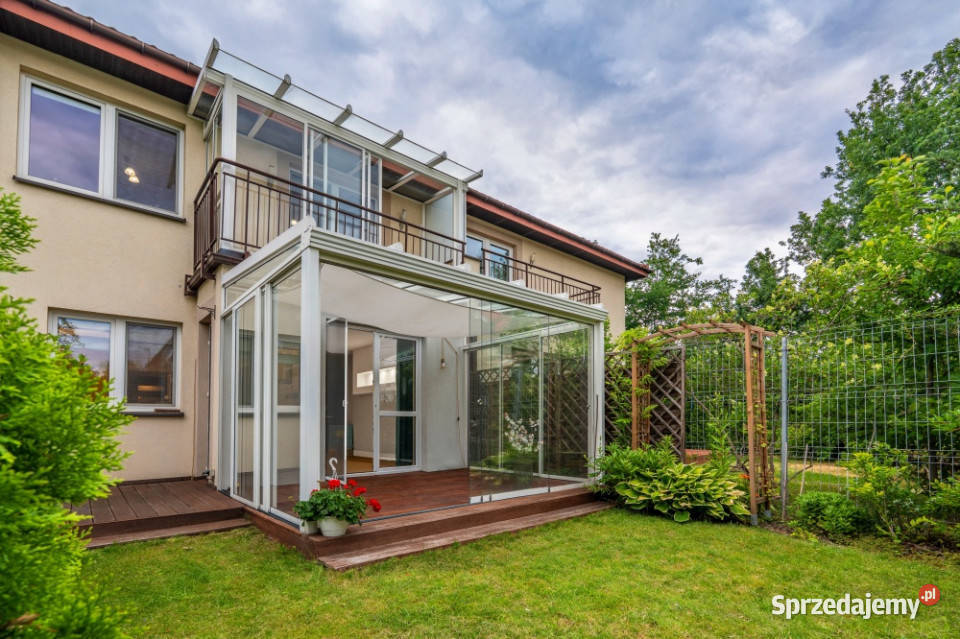 Elegancki segment środkowy 14 stacji SKM Warszawa sprzedam