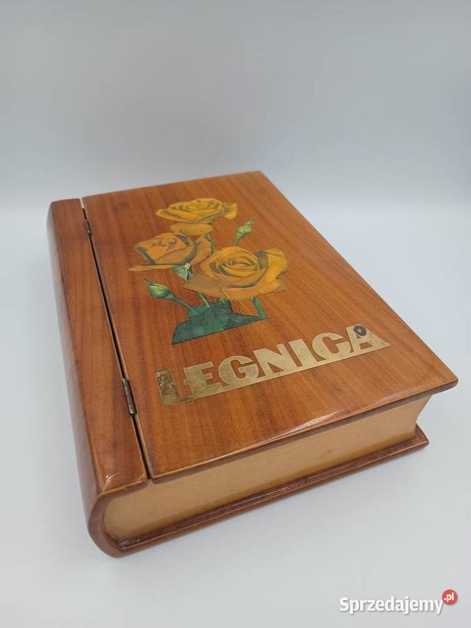 Szkatułka Legnica stare drewniane pudełko skrzynka kufer